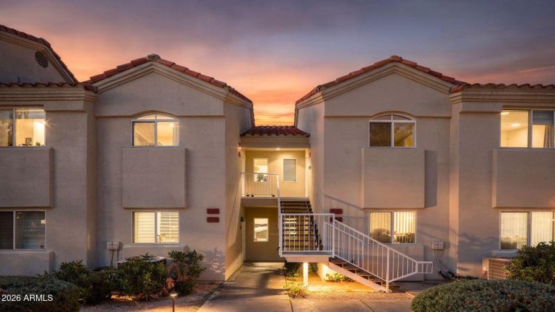 1-web-or-mls-22- N 52nd St unit