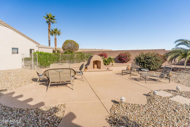 15932 W Summerwalk Dr-37