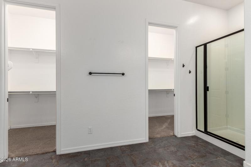 Master Bath w/ two walk-in closests