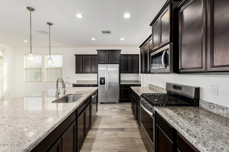 Gas Cooking LArge Kitchen Island