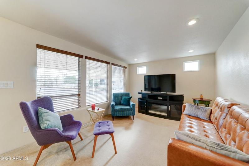 Cozy Arizona room_facing east