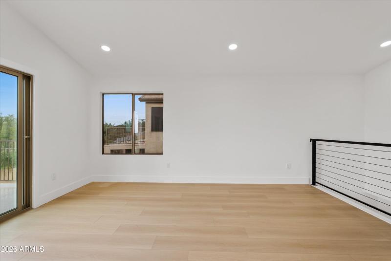 Large Loft with sliding door