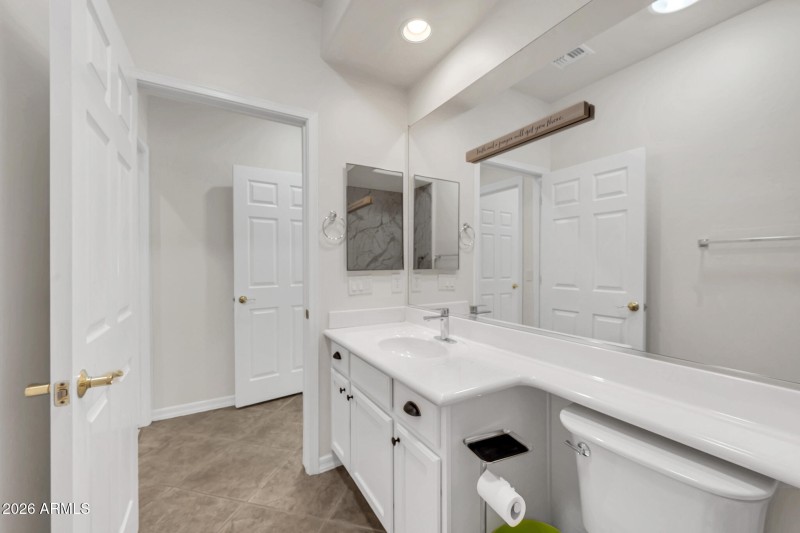 1580 E Sage Dr-27_(2048)