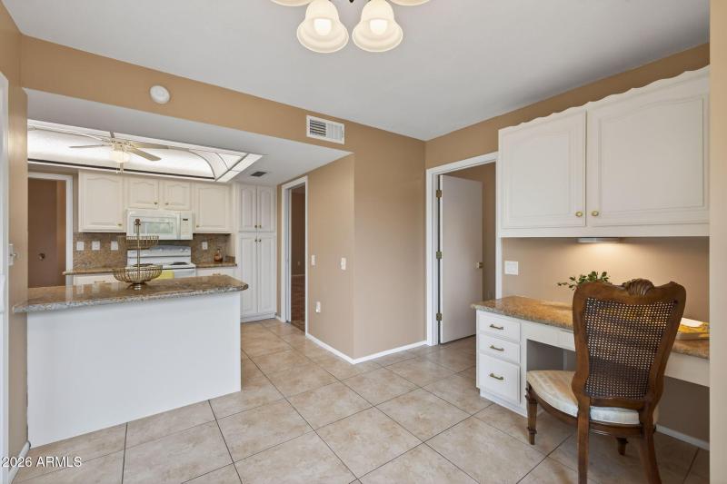 14-web-or-mls-13106 W Lyric Dr, Sun City