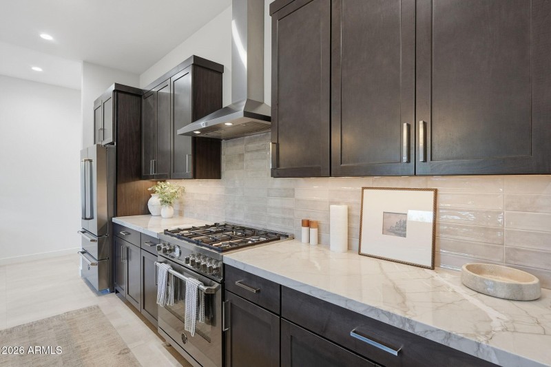 012_Kitchen