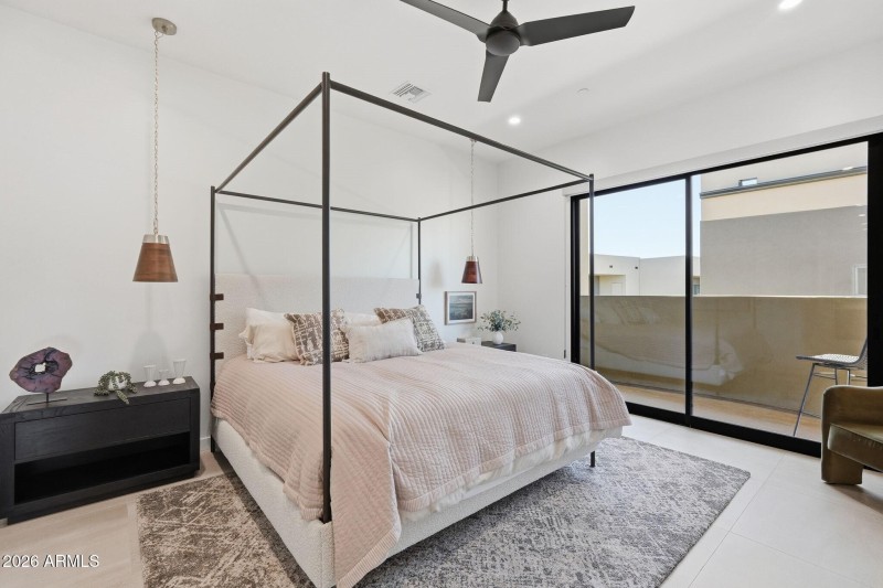 022_Guest Room