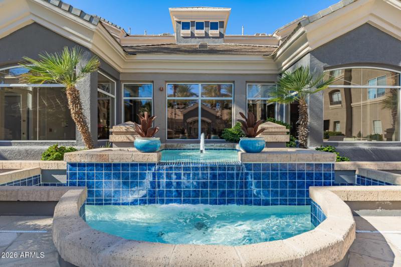 40 - Paradise Village