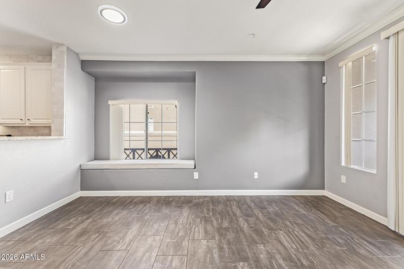 11 - Paradise Village