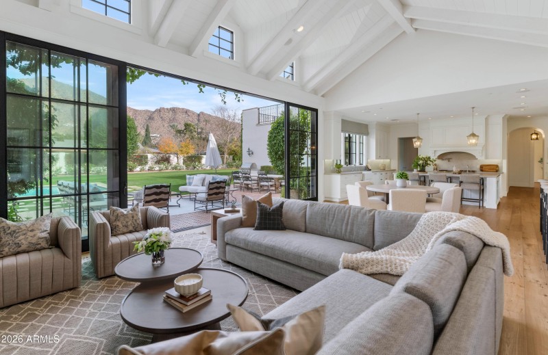 5445 E Exeter Blvd-print-008-021-TOD4992