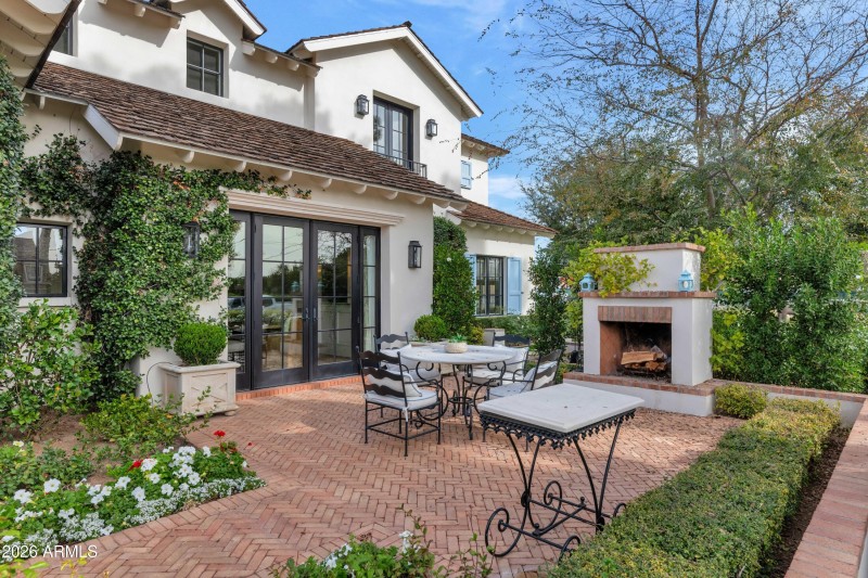 5445 E Exeter Blvd-print-022-051-TOD4963