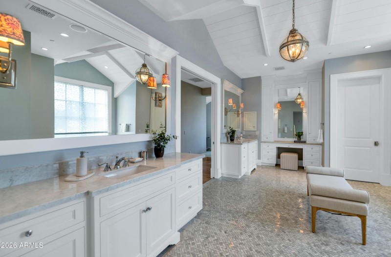 5445 E Exeter Blvd-print-036-009-TOD5051