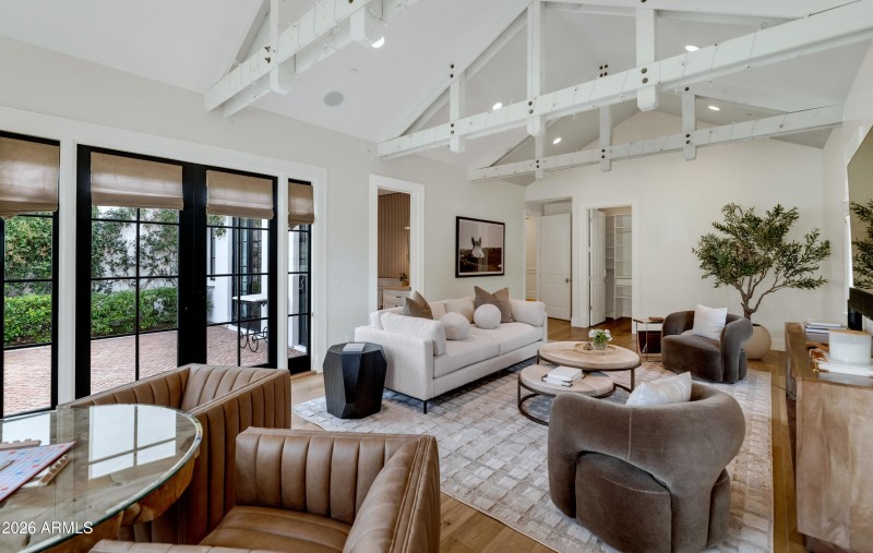 5445 E Exeter Blvd-print-042-056-TOD5033