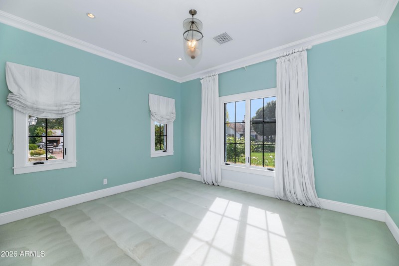 5445 E Exeter Blvd-print-048-063-TOD5022