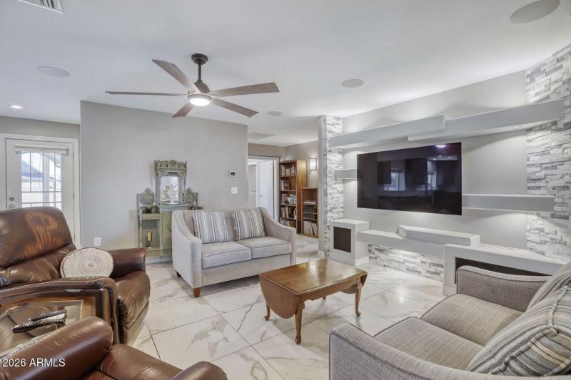 10810 W Sarabande Cir - Web Quality - 00