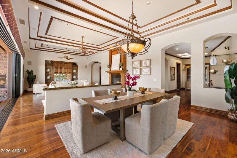 Great Room (Dining Room)