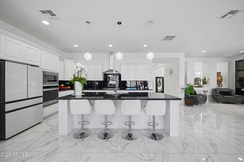 8-web-or-mls-Untitled-22