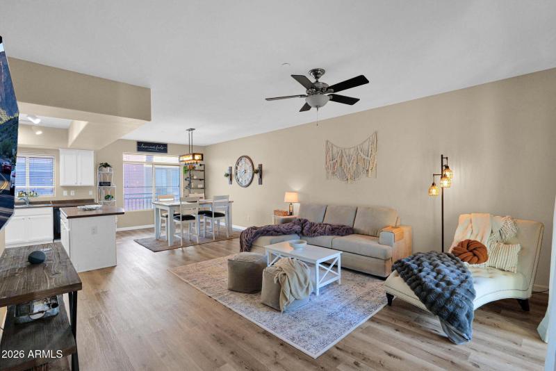 8-web-or-mls-P1448948