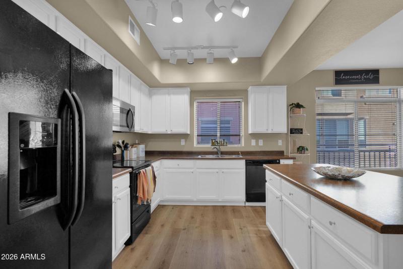 13-web-or-mls-P1448959