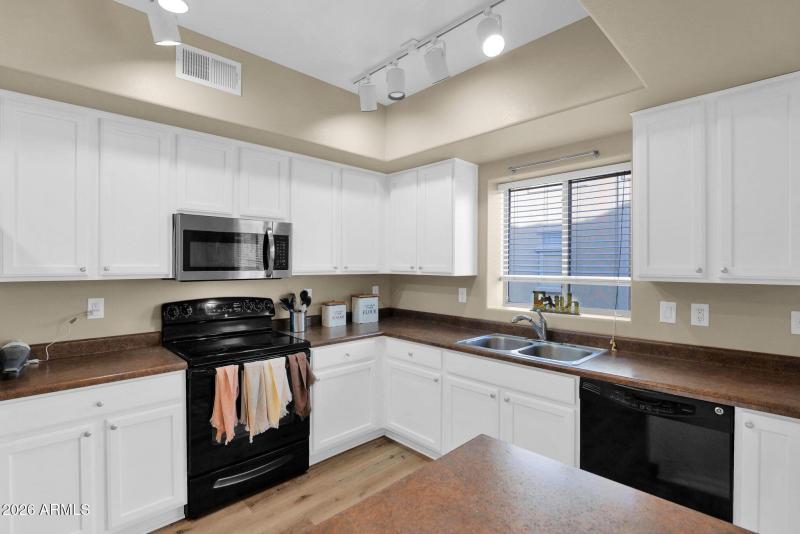 14-web-or-mls-P1448961