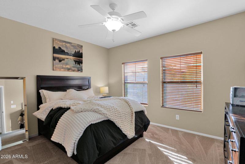 28-web-or-mls-P1448984