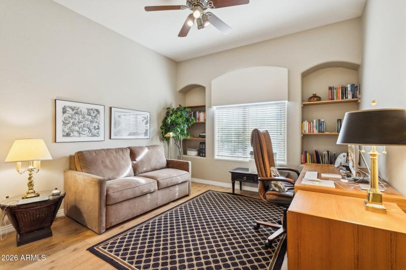 Guest Suite 3/Currently Office