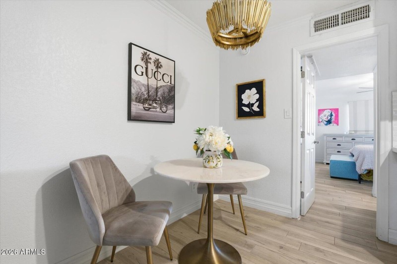 08-A7404248
