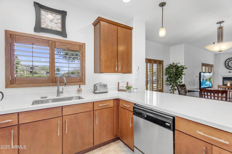 Elegant Kitchen Views