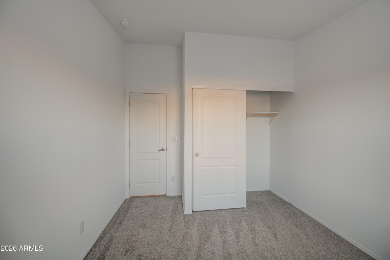 Bedroom 2-pic 2