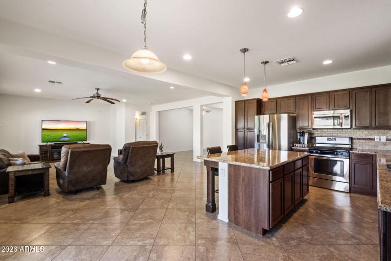 9-web-or-mls-_DSC0645