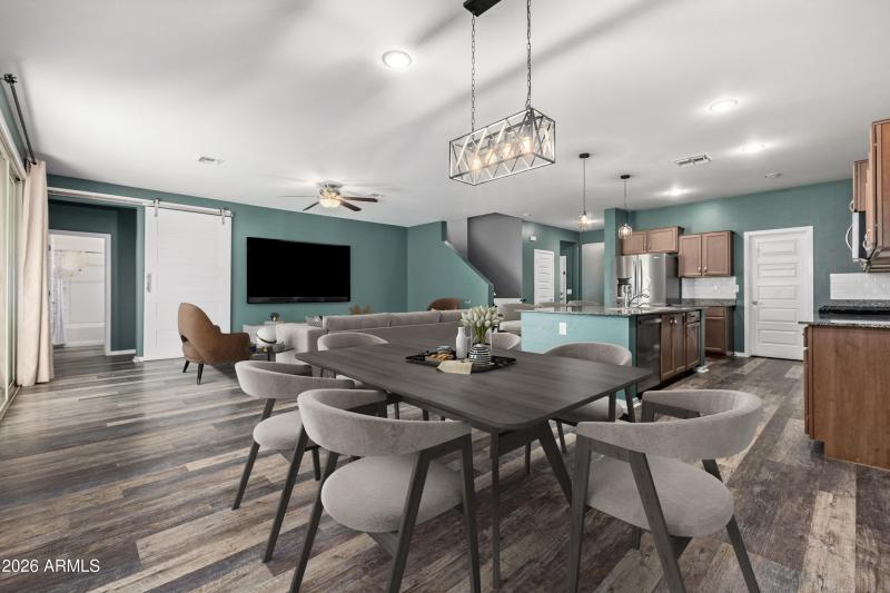 Dining & Family Room