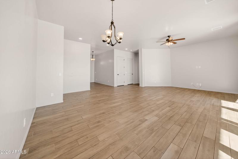 Interior - 6760 Vaquero Cir-4