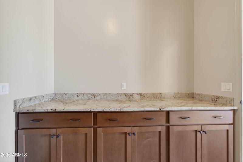 Interior - 6760 Vaquero Cir-23