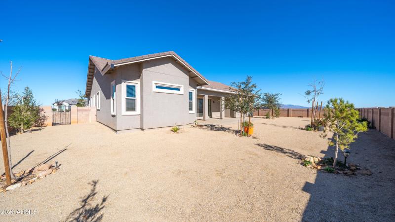 Exterior - 6760 Vaquero Cir-7