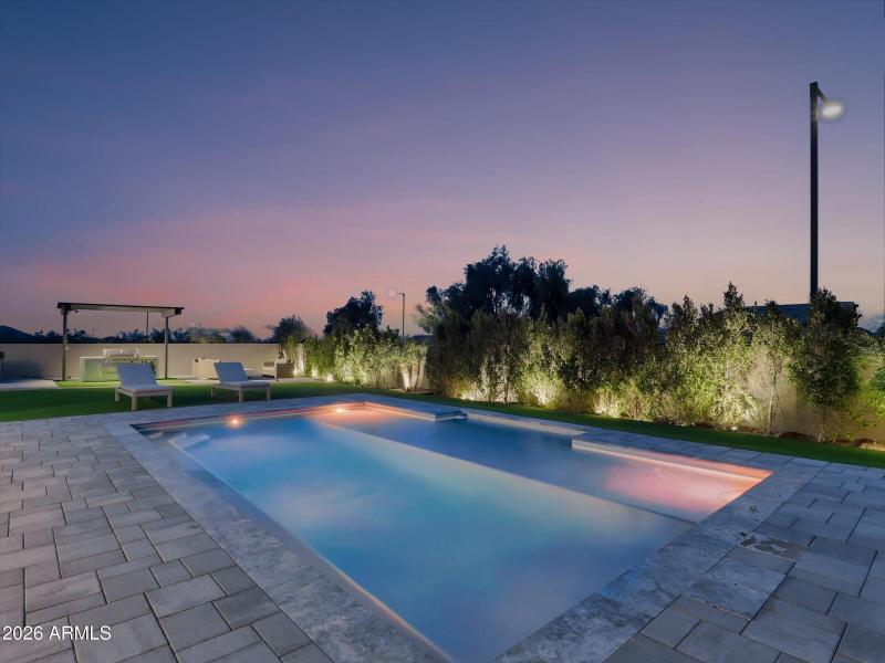 10-17934 W Estes Way-10