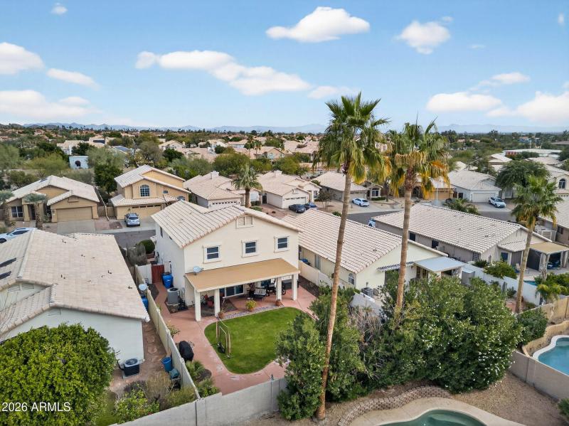 66-web-or-mls-20- E Desert Willow Rd
