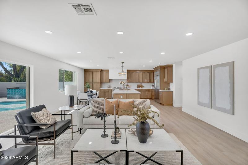 7-web-or-mls-Upland-7