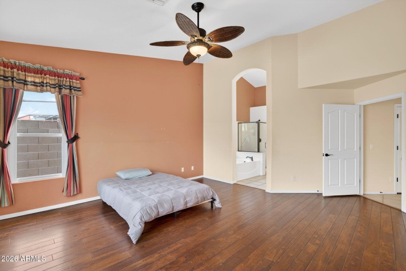 20-web-or-mls-30-N 110th Ave