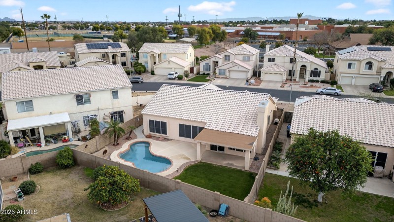 51-web-or-mls-19-N 110th Ave