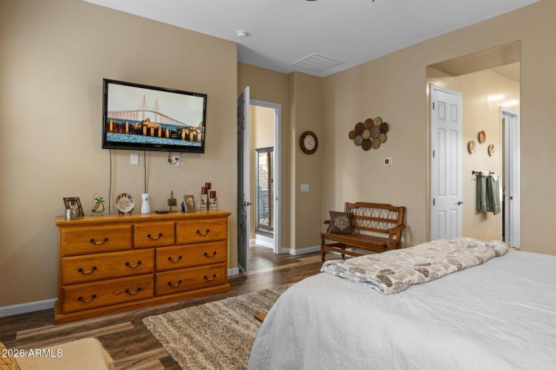 18502 W Desert Trumpet Rd Goodyear - 303