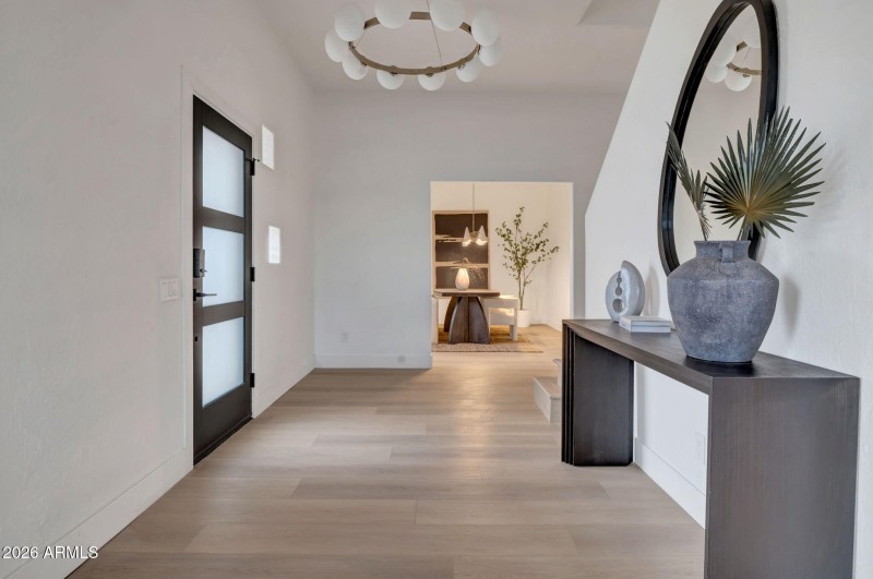 large-019be693-5fd0-724f-ae8b-e897c7ae93