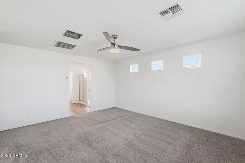 17572 W COUNTRY CLUB TER