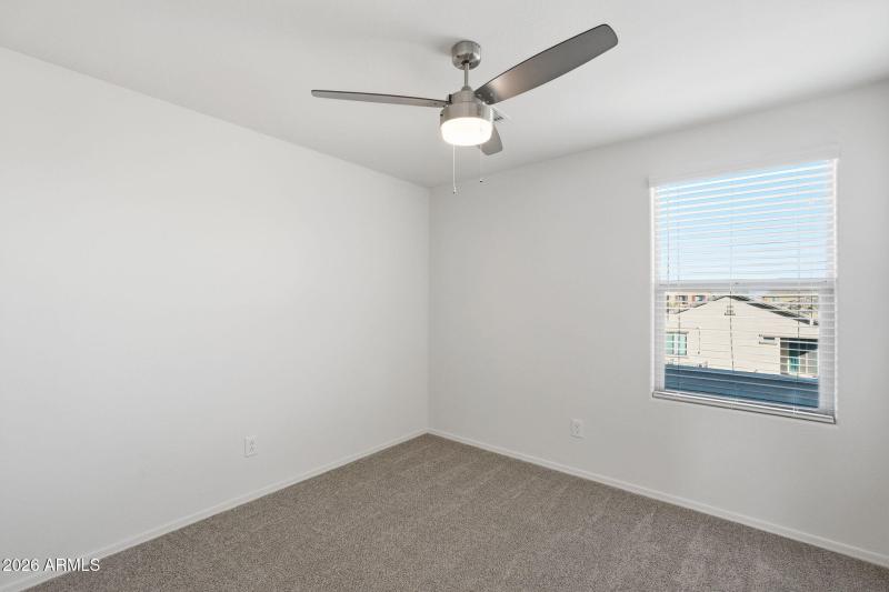 17572 W COUNTRY CLUB TER