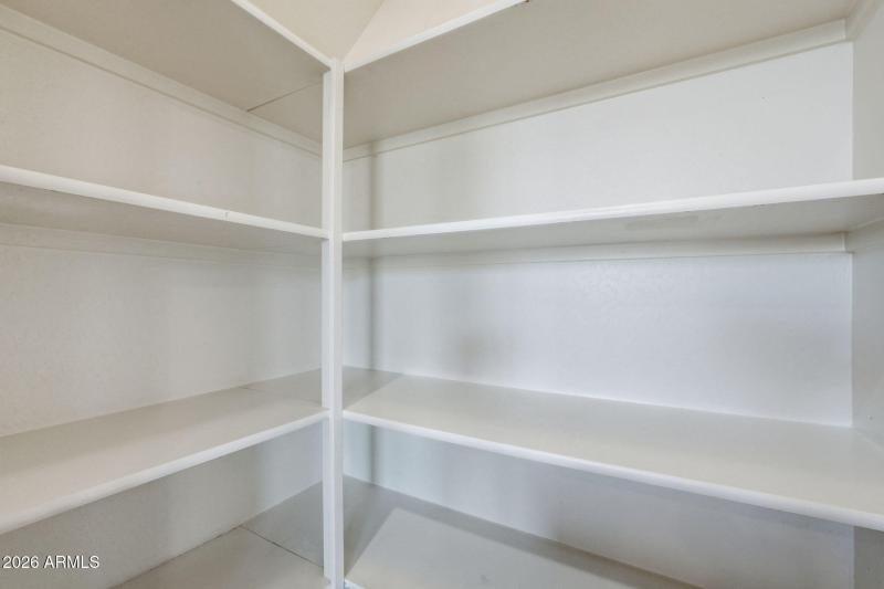 17572 W COUNTRY CLUB TER