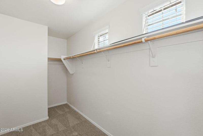 17572 W COUNTRY CLUB TER