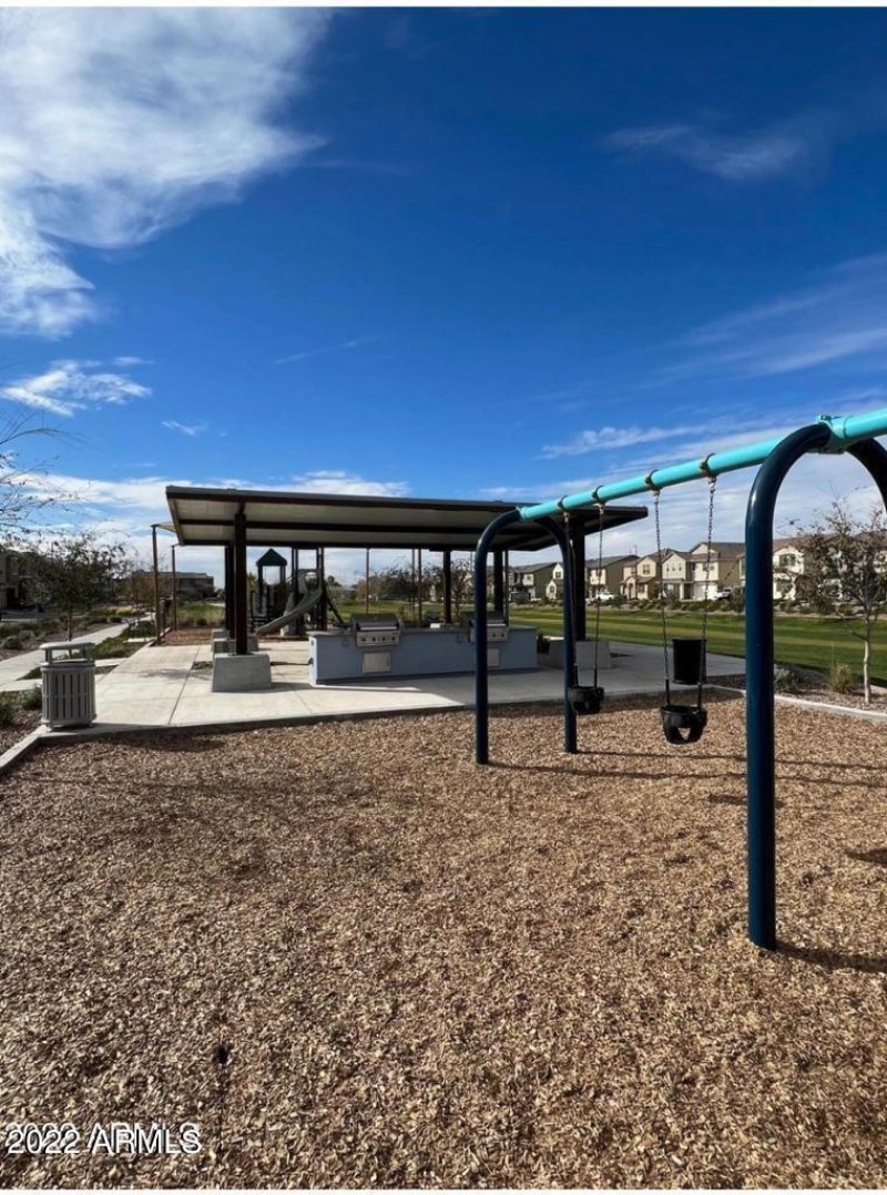 PHOTO-2022-04-15-22-29-51