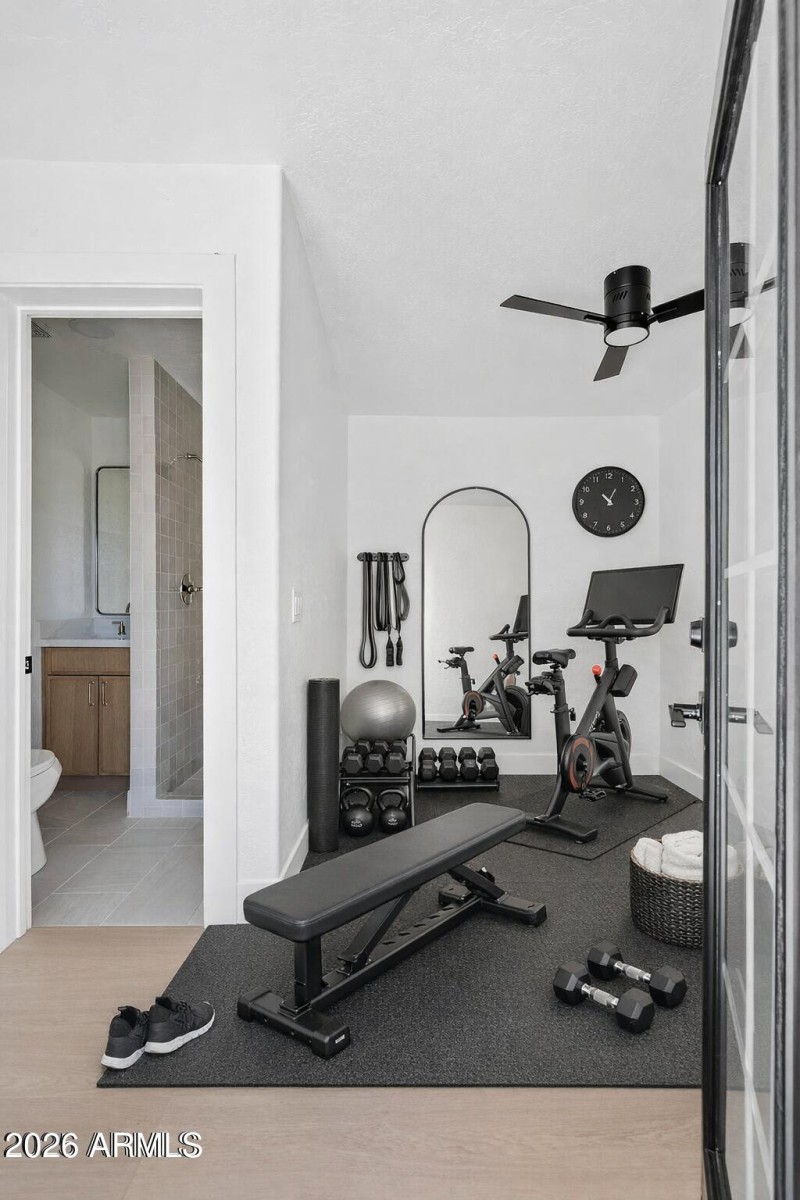 af19de78-4403-4740-8cf9-66102e5a5ec7