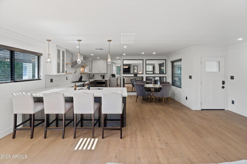 6621 E Dreyfus Ave (new)-2