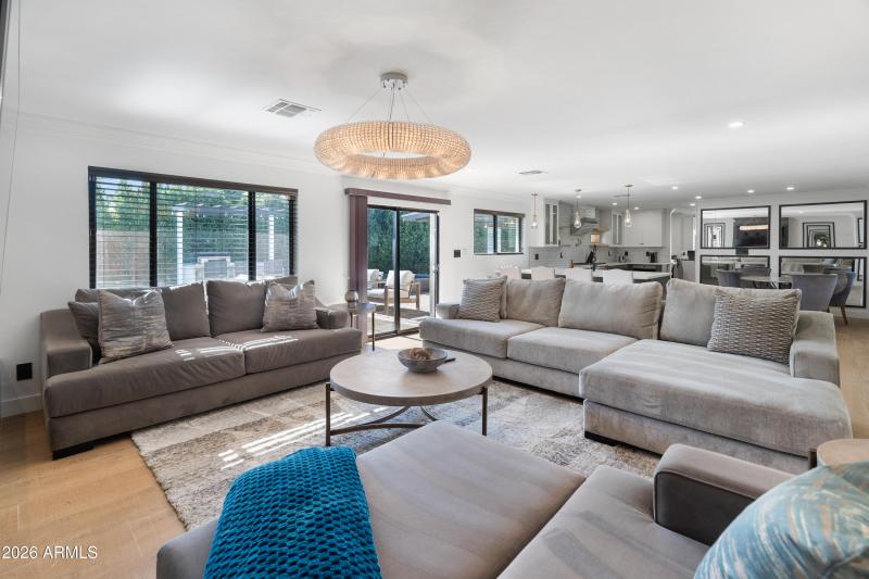 6621 E Dreyfus Ave (new)-7