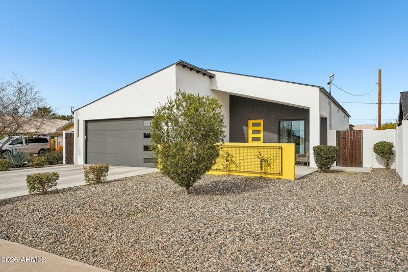 3-web-or-mls-E Weldon Ave-S2201-003