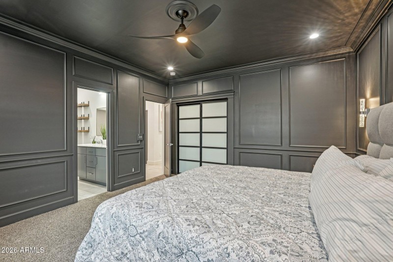 23-web-or-mls-E Weldon Ave-S2201-023